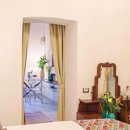 Waterfront בית הארחה 4*